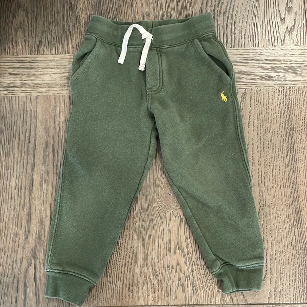 Boys Polo sweatpants size 4T